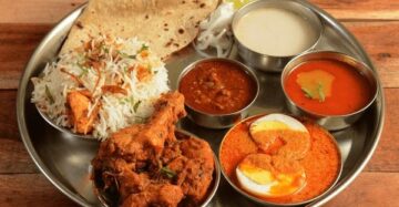 Chicken Dry Curry Thali